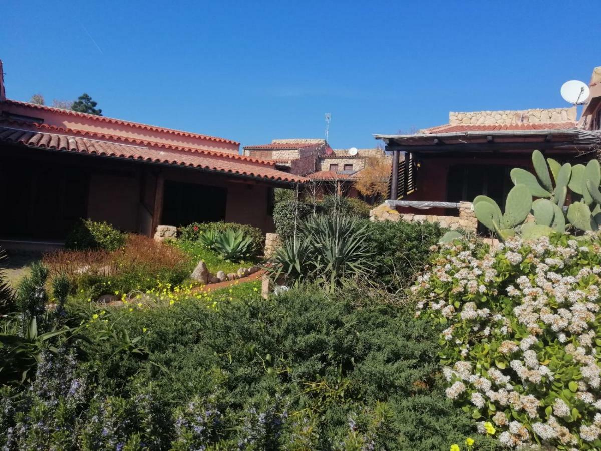 Casa Mughetto R5055 Seafront, Private Sea Access, Swimming Pool Villa La Maddalena  Eksteriør bilde